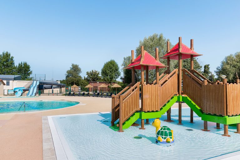 Camping Lac d Orient waterspeeltuin 768x512