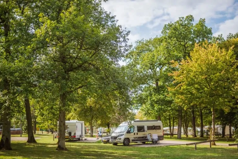 Camping Le Brabois Camping Nancy staanplaats 768x512