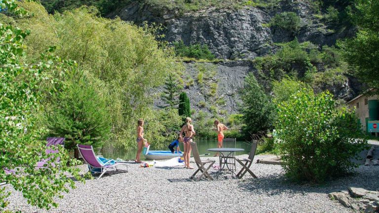 Camping River safaritenten 768x432