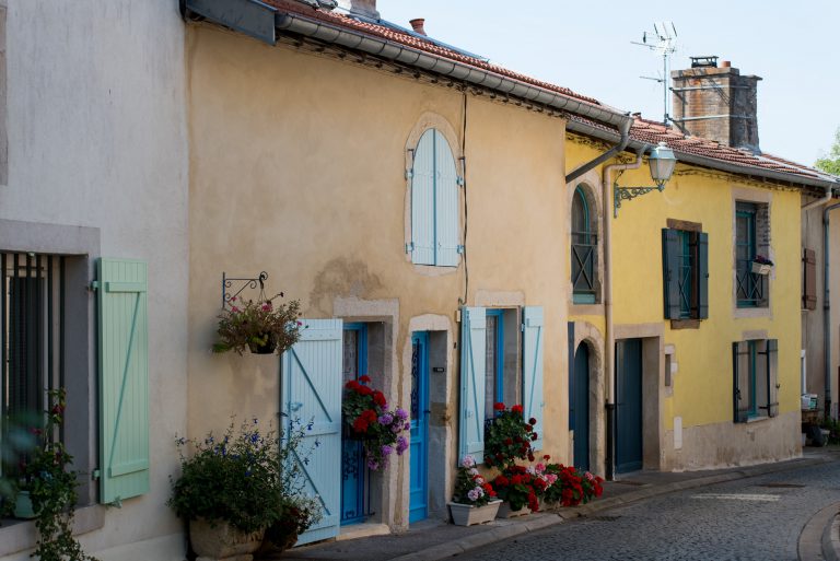 Camping de la Moselle dorpje 768x513