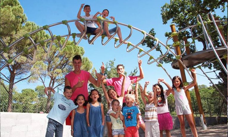 Camping Lou Cantaire speeltuin 768x461