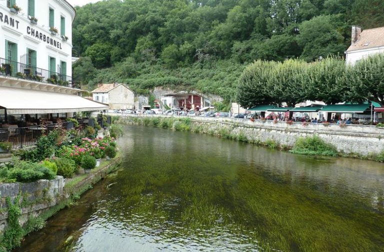 17C4ACDC882F0E46C25B9B393138B9AB 768x505