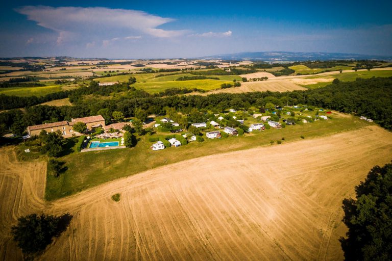 Camping Domaine Saint Laurent in de Aude ligging 768x512