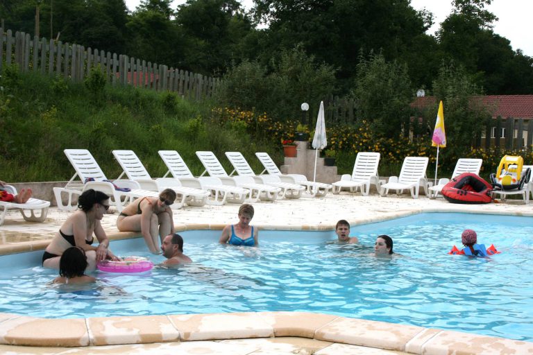 Camping La Bonne Vie zwembad 768x512