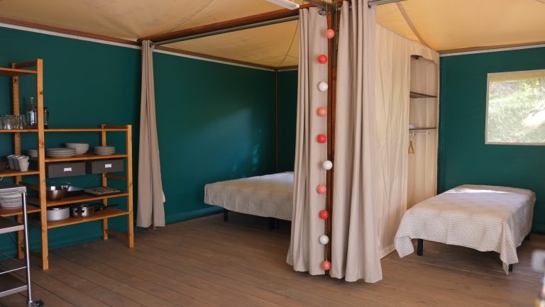 Camping La Chataigneraie Ardeche tent huren 768x433