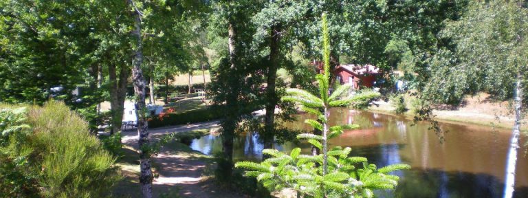 Camping La Ripole Dordogne aan meer 768x288