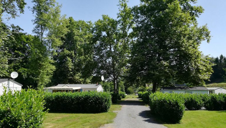 Camping Le Clupeau Dordogne stacaravan huren 768x434