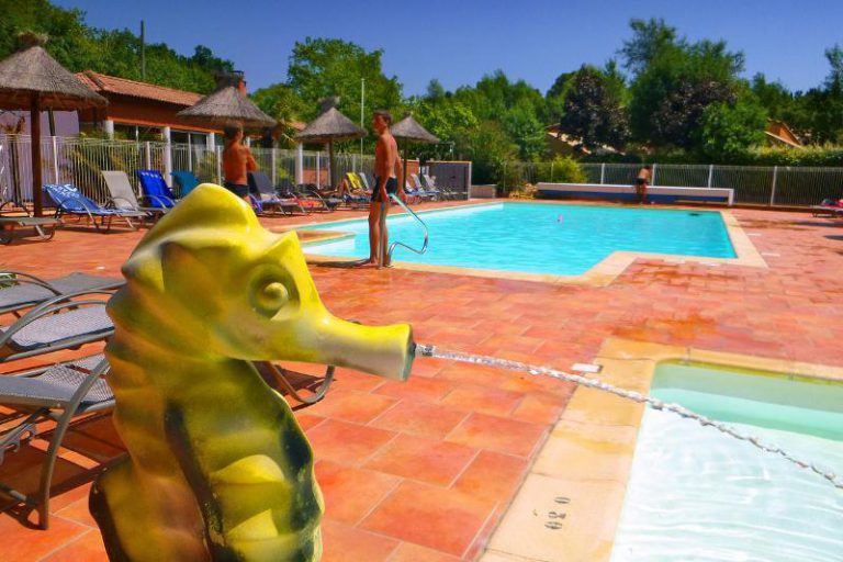 Camping Le Moulin de Sainte Anne Aude zwembad 768x512