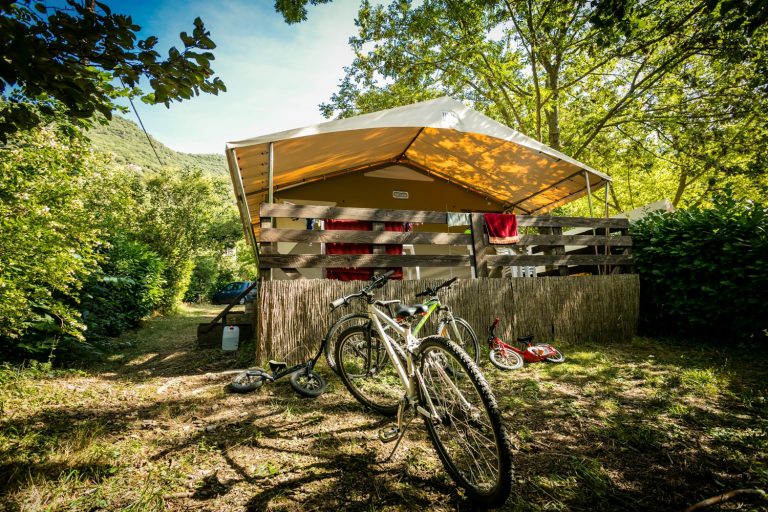 Camping Le Mouretou Gard safaritent huren 768x512