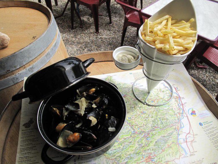 Camping Le Soleil Rouge Ardeche snacks 768x576