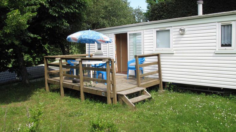 Camping Le Soleil Rouge Ardeche stacaravan huren 768x431