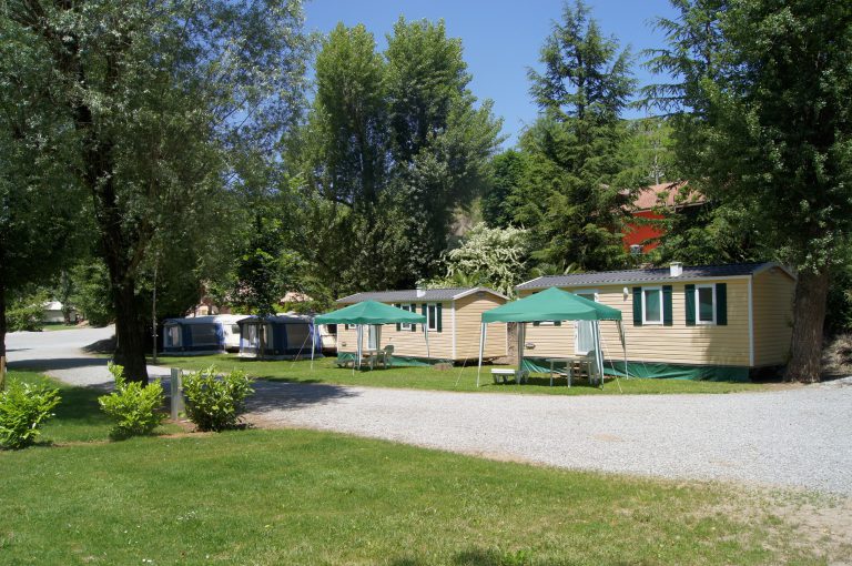 Camping Les Bords Du Tarn stacaravan huren 768x510