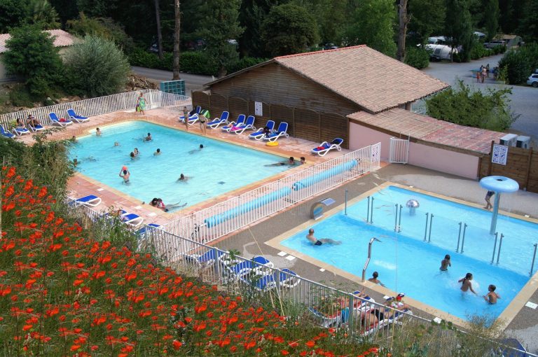 Camping Les Bords Du Tarn zwembad 768x510