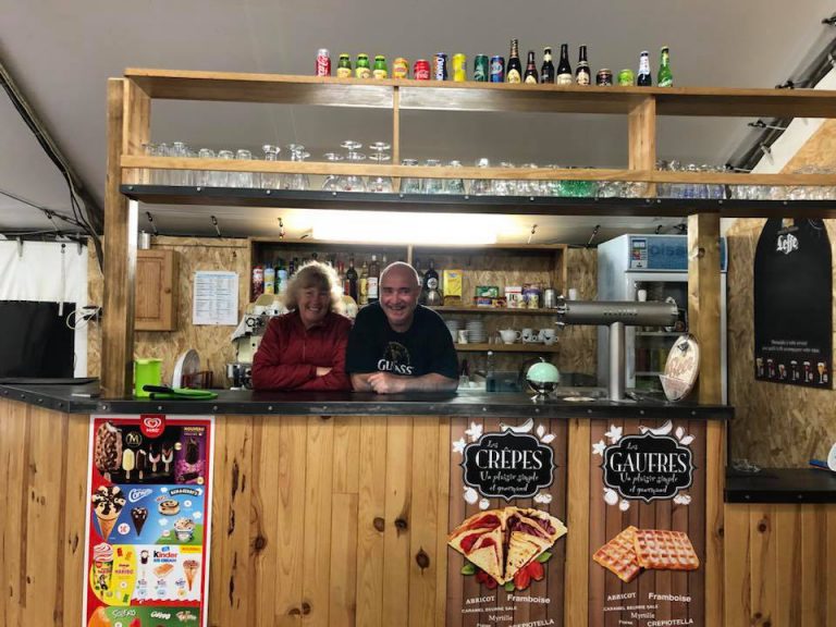 Camping Les Eychecadous bar 768x576