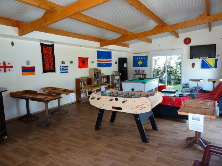 Camping Les Peupliers Bretagne speelruimte 768x575