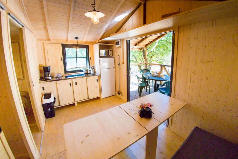 Camping le Vieux Vallon Ardeche chalet te huur 768x512