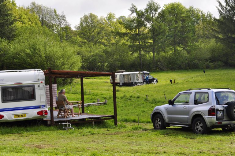 Guillerin Caravan Glamping stacaravan huren 768x510