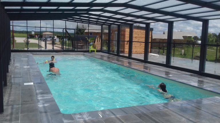 Lodges De Blois Chambord overdekt zwembad loire 768x432