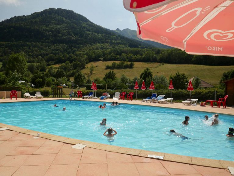 Camping Belle Roche zwembad 768x576