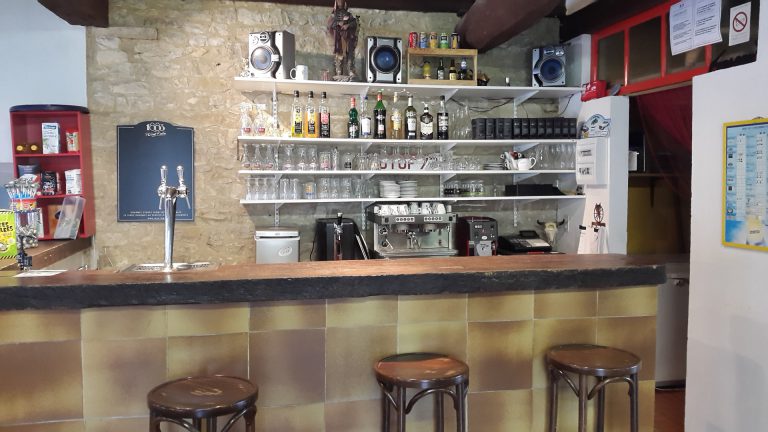 Camping Les Rives Du Céou bar 768x432