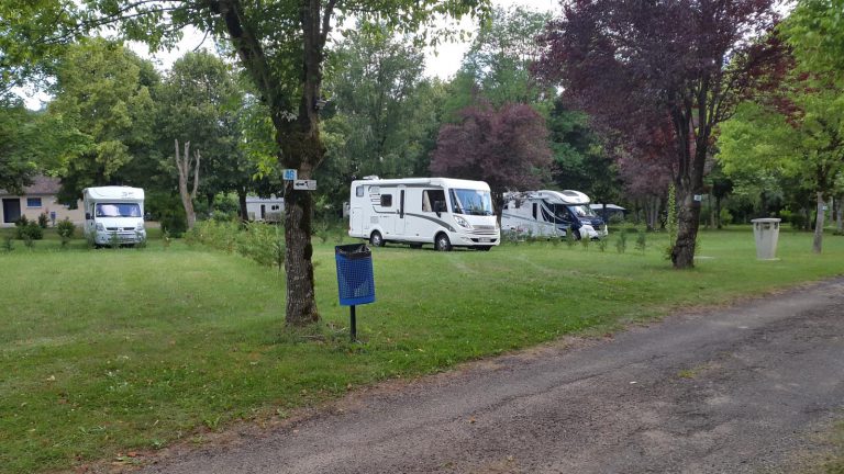 Camping Les Rives Du Céou staanplaatsen 768x432