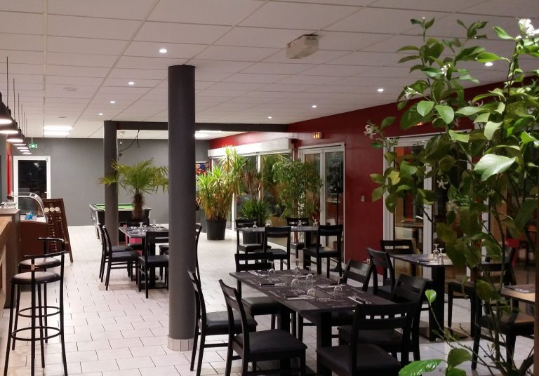 Camping Oasis Du Berry restaurant 768x536