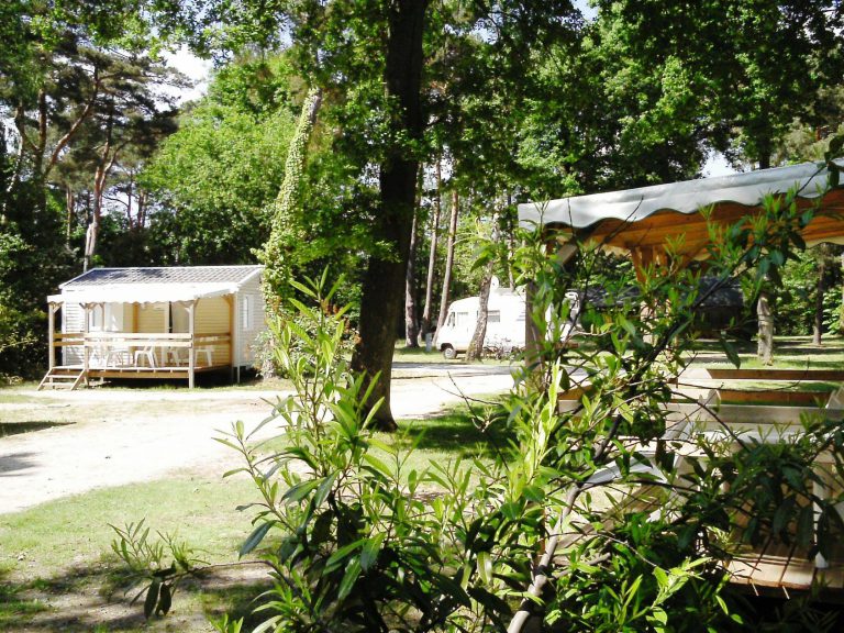 Naturistencamping Héliomonde stacaravan huren 768x576