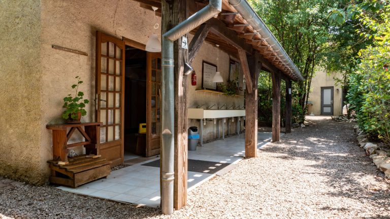 Camping Camp Redon sanitair 768x432