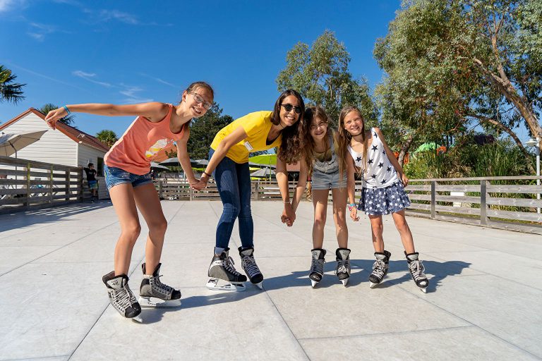 Camping Côte de Nacre schaatsbaan 768x512