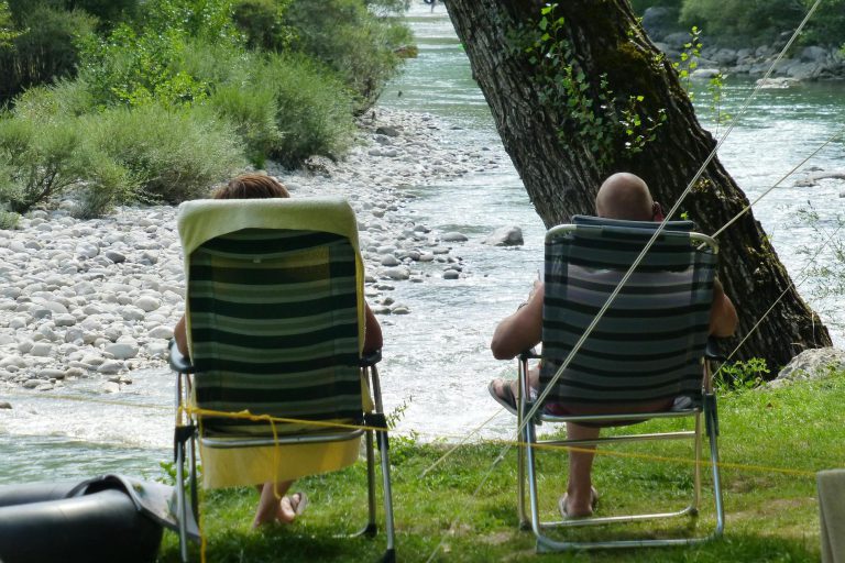 Camping Domaine Chasteuil Provence staanplaats aan de Rivier 768x512