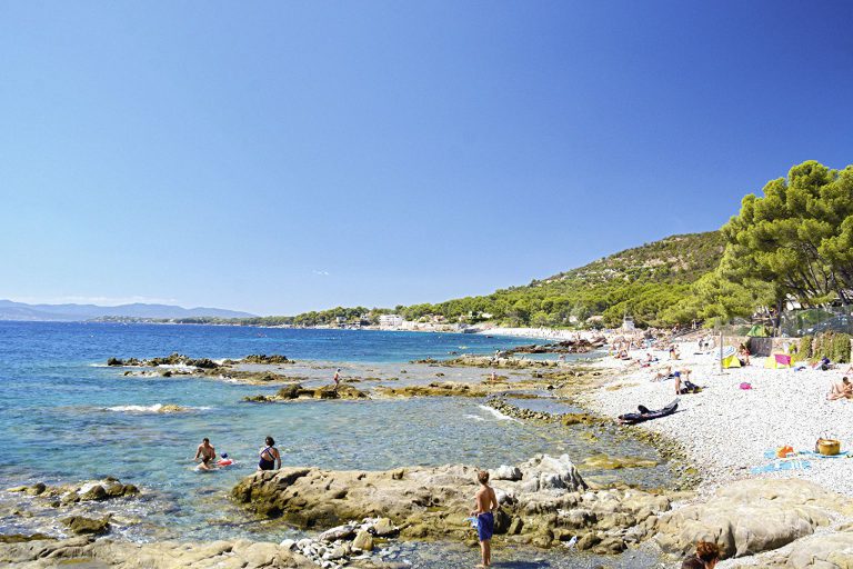 Camping Douce Quiétude strand Cote D Azur 768x512