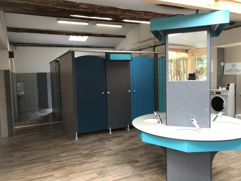 Camping Frédéric Mistral sanitair 768x576