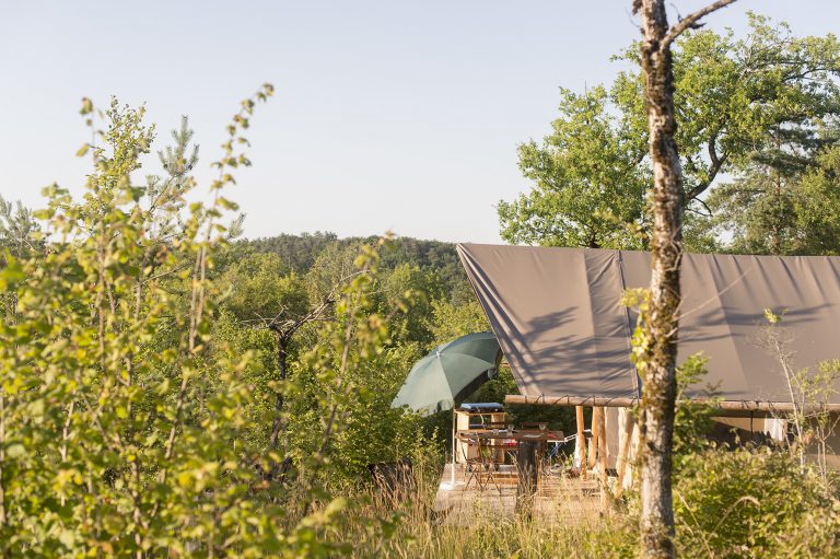 Camping Huttopia Lanmary uitzicht 768x511