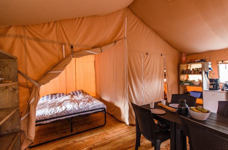 Camping La Jaurie safaritenten 768x505