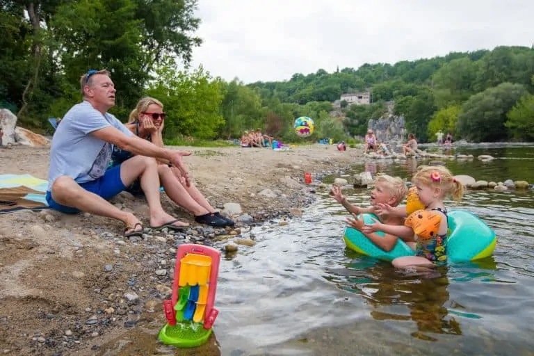 Camping Les Coudoulets  768x512