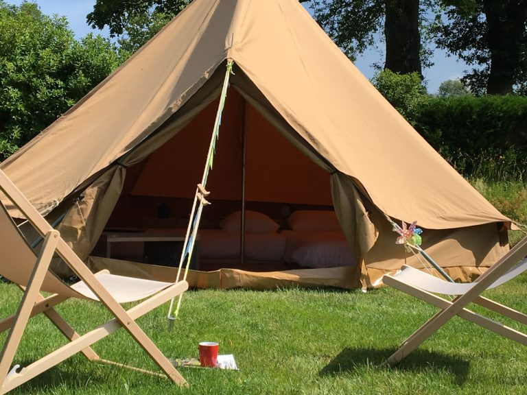 Glamping Sainte suzanne tent huren 768x576