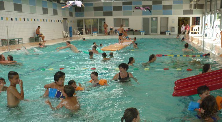 Camping Municipa Au Bord du Loir overdekt zwembad 768x422