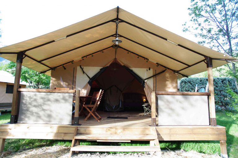 Camping municipal La Rochette safaritent huren 768x510