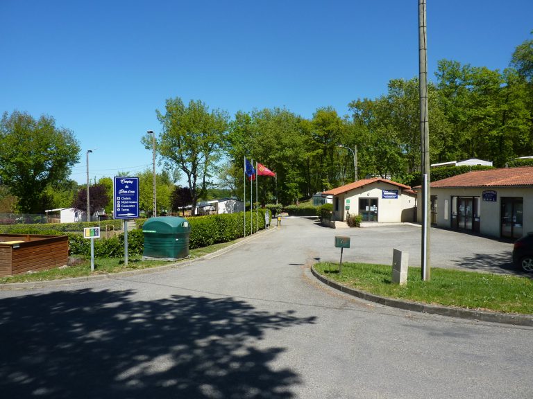 Camping municipal du Plan d Eau Rieux Volvestre entree 768x576