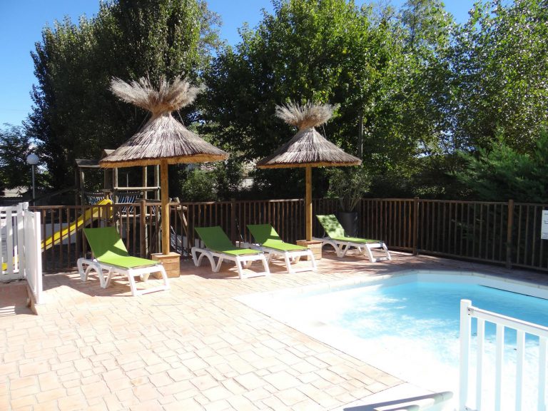 Camping Du Pont Ardeche zwembad 768x576