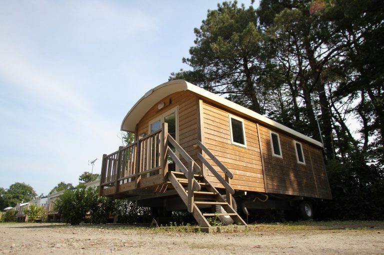 Camping La Pindiere Pipowagen huren 768x511