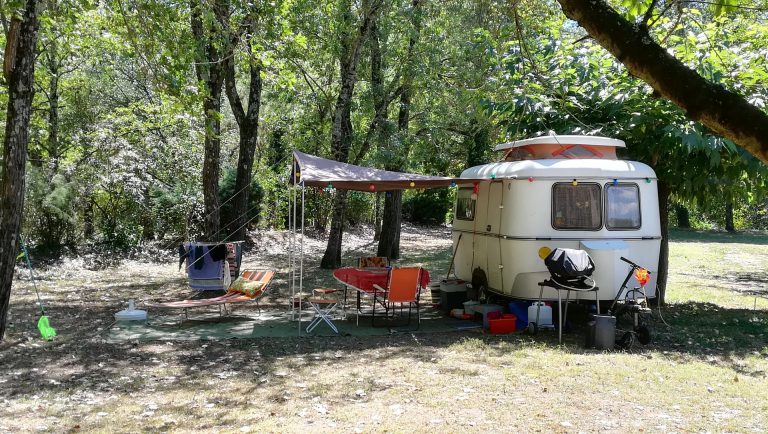 Camping La Turelure Ardeche staanplaats 768x434