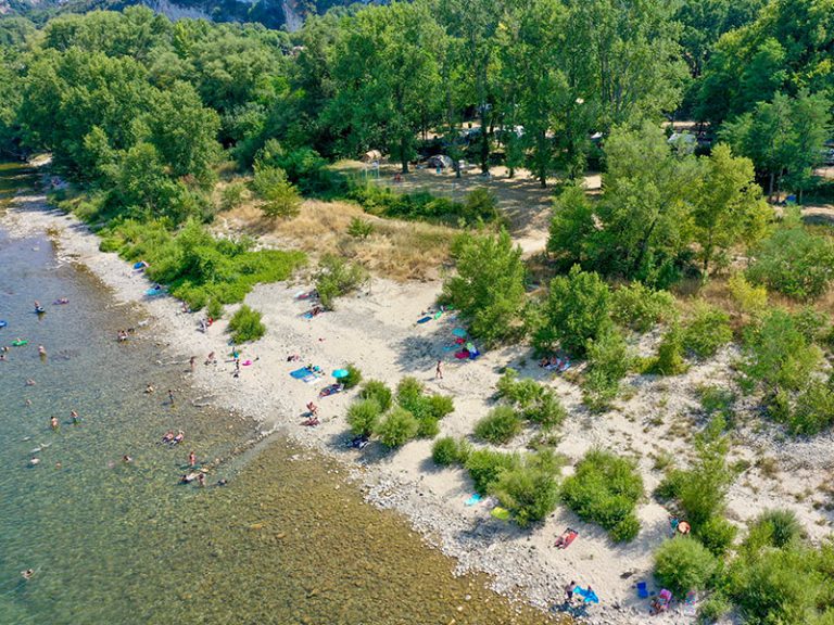 Camping Le Clapas Ardeche  768x576