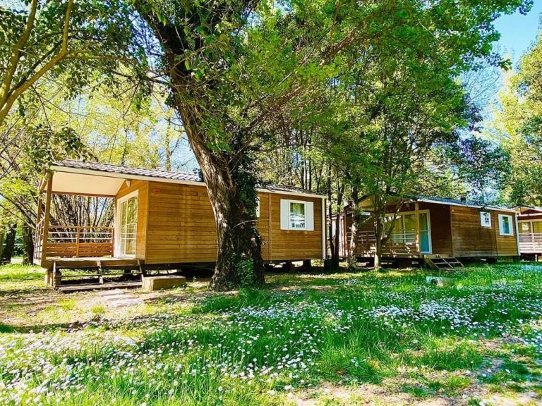 Camping Le Lion Ardeche stacaravan 768x576