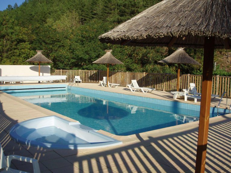 Camping Le Pastural Ardeche zwembad 768x576