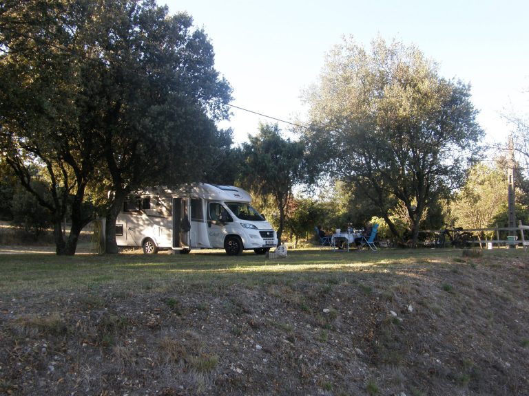 Camping Les Truffieres Ardeche staanplaatsen 768x576