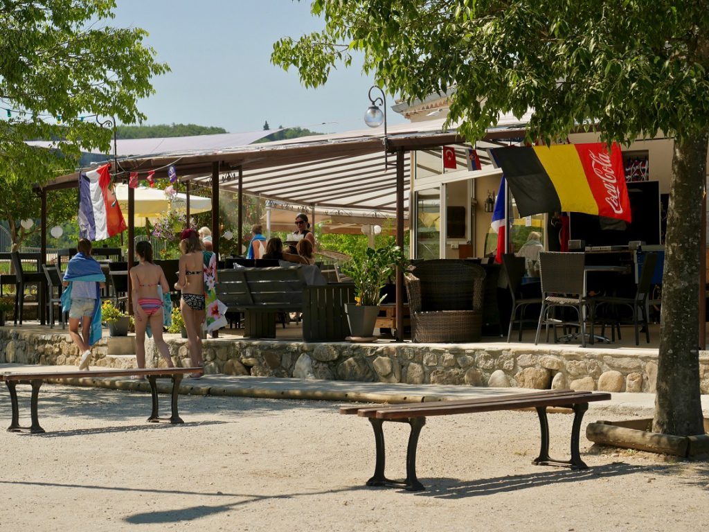 Camping Lou Rouchetou in Les Vans Auvergne Rhone Alpes Frankrijk