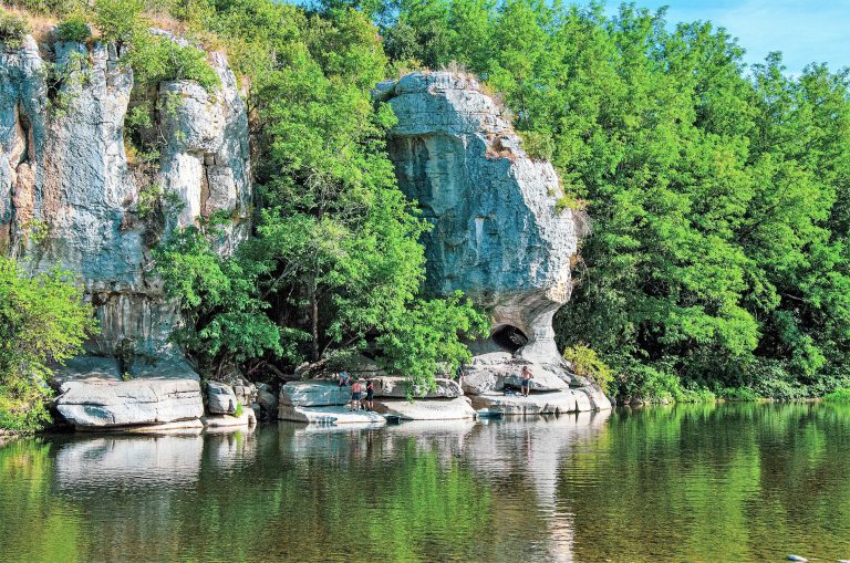 Camping Mazet Plage Ardeche 768x509