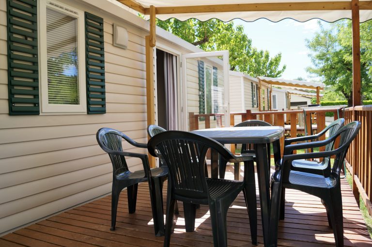 Camping Mazet Plage Ardeche stacaravan huren 768x510