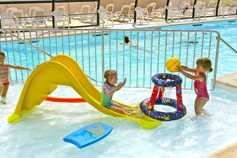 Camping L Anse du Brick peuterbadje 768x512